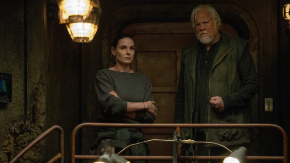 Juliette and Bernard discuss the Mission Diary