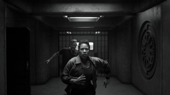 Shirley and Knox run to save Juliette Nichols after surviving the fire chamber in Silo Season 3 Episode 5.
