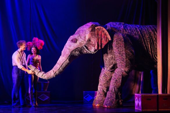 Water for Elephants Zachary Keller and Helen Krushinski, Photo by Matthew Murphy for MurphyMade